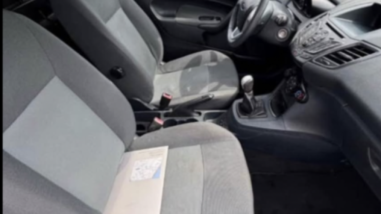 Ford Fiesta Comercial